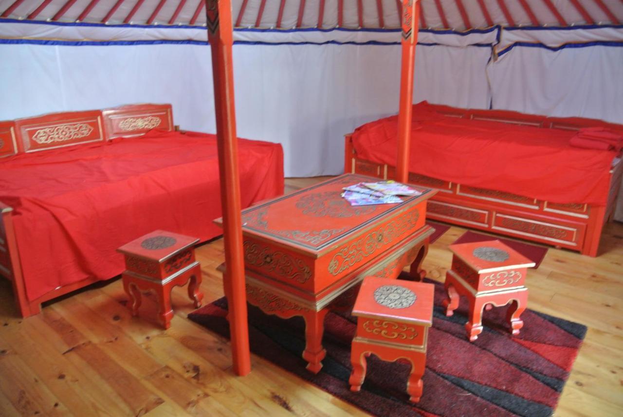 Yourtes Du Bocage Bazoges-en-Pareds Ngoại thất bức ảnh